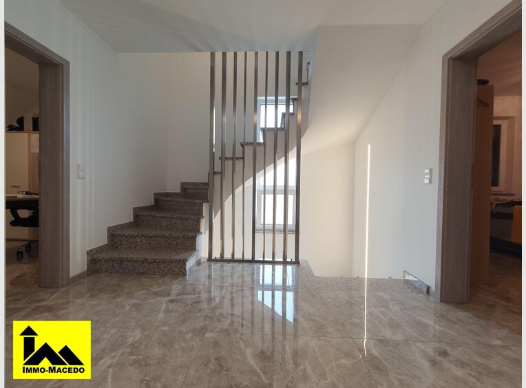 Maison jumelée à vendre 5 Chambres à Schieren (LU) - Réf. 6821668