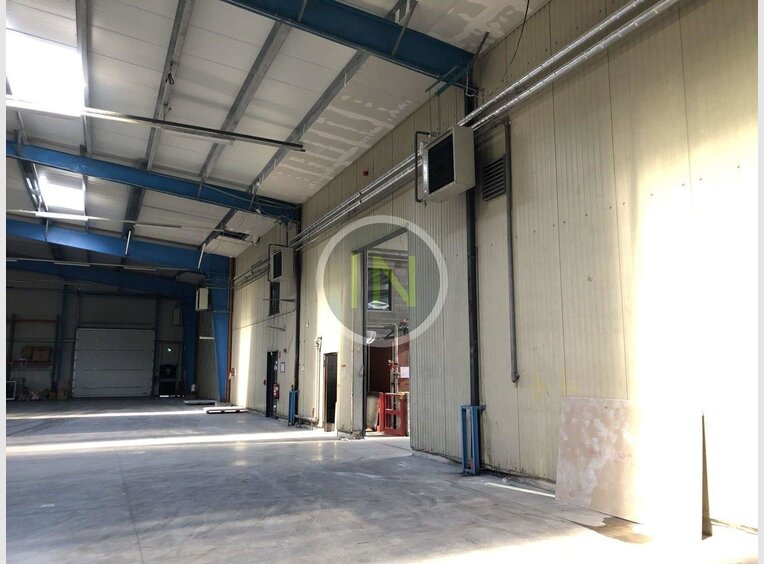 Entrepôt à louer à Foetz (LU) - Réf. 6962484