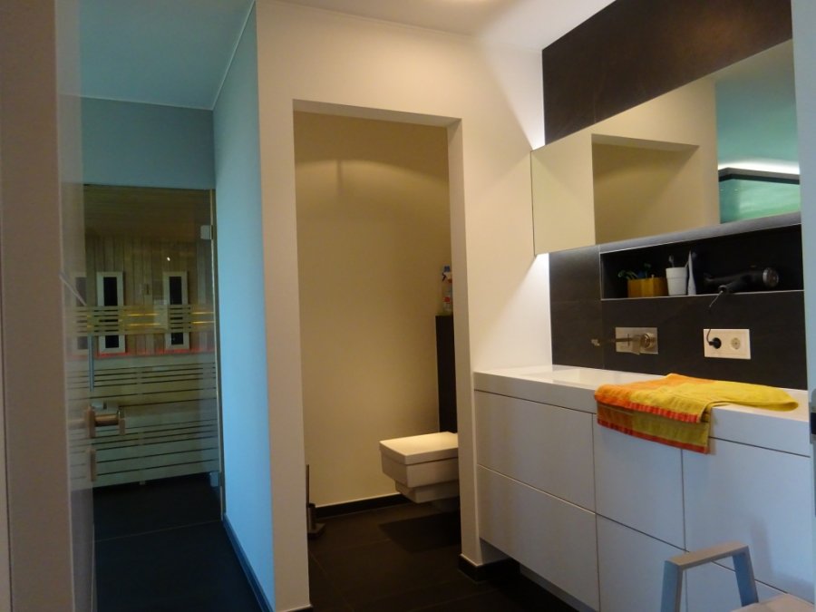 Villa zu verkaufen 5 Schlafzimmer in Eschdorf