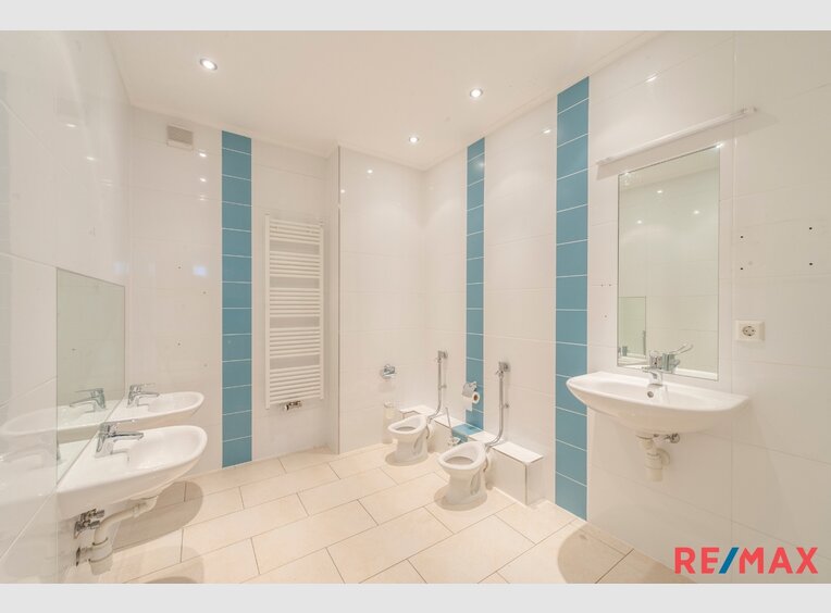 House for sale 6 bedrooms in Luxembourg (LU) - Ref. 7169092