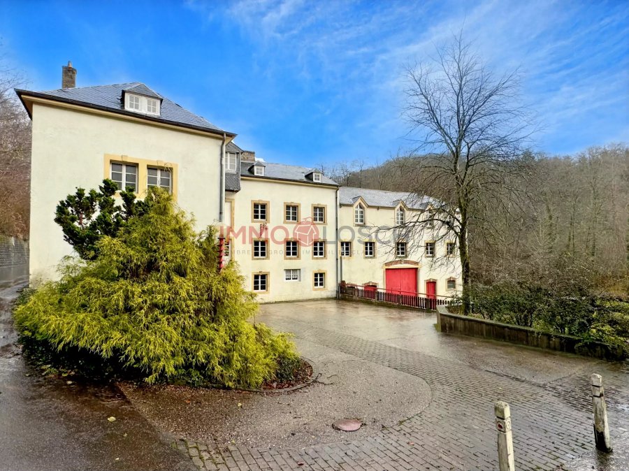 Immeuble de rapport à louer 4 chambres à Mamer