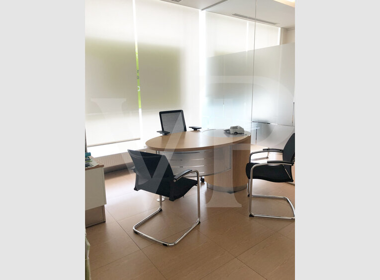 Bureau à louer à Luxembourg (LU) - Réf. 6860884