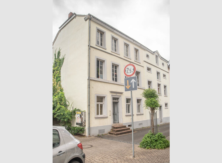 Immeuble de rapport à vendre à Saarburg (DE) - Réf. 7034196