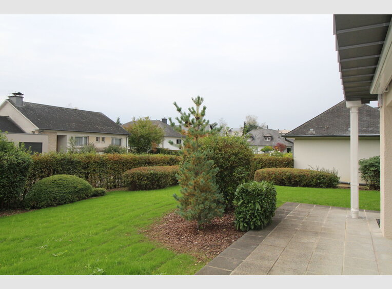 Detached house for rent 5 bedrooms in Luxembourg (LU) - Ref. 6994260