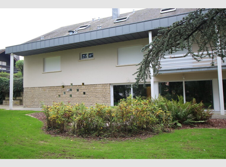 Detached house for rent 5 bedrooms in Luxembourg (LU) - Ref. 6994260