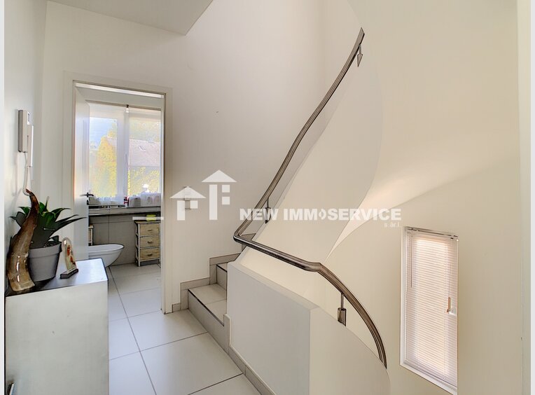 House for sale 4 bedrooms in Sandweiler (LU) - Ref. 6952308