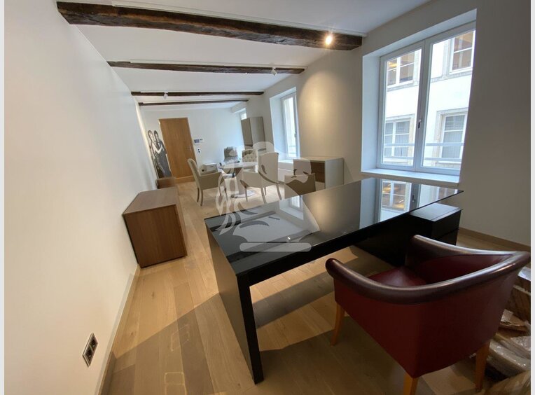 Bureau à louer à Luxembourg (LU) - Réf. 6916468
