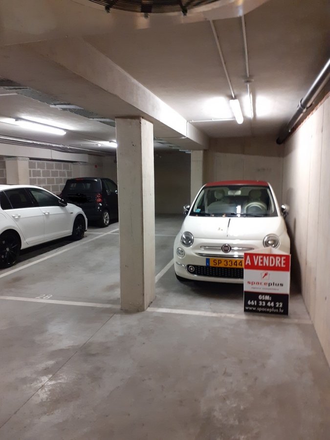 Garage fermé