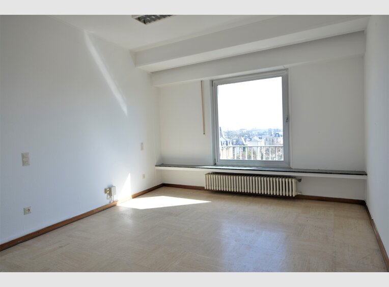 Bureau à louer à Luxembourg (LU) - Réf. 7160228