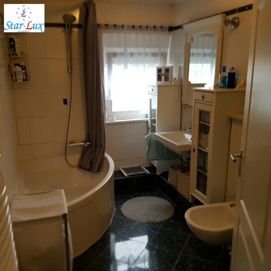 Maison individuelle à vendre 5 chambres à Esch-sur-Alzette