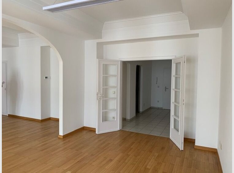 Bureau à louer à Luxembourg (LU) - Réf. 7168196