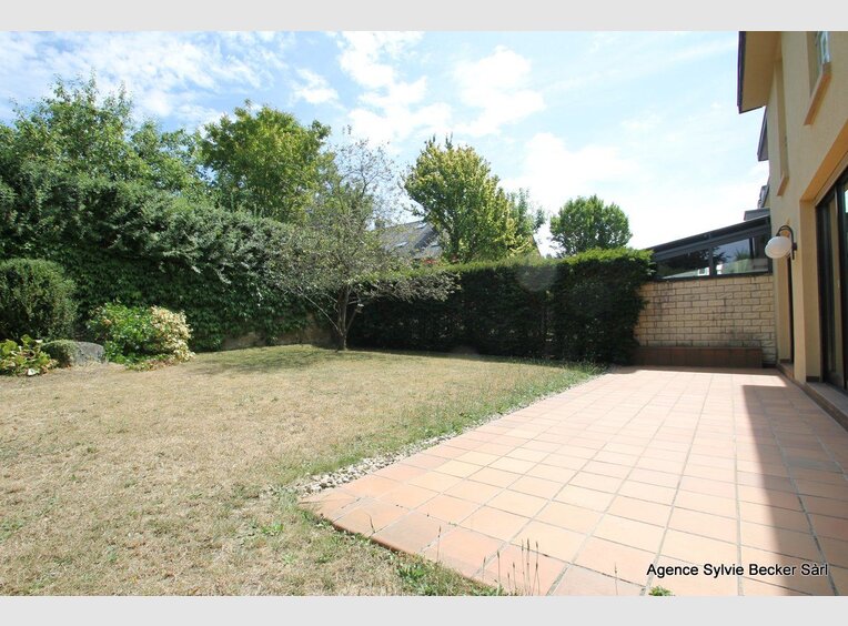 Doppelhaushälfte zur Miete 6 Zimmer in Luxembourg (LU) - Ref. 6992068