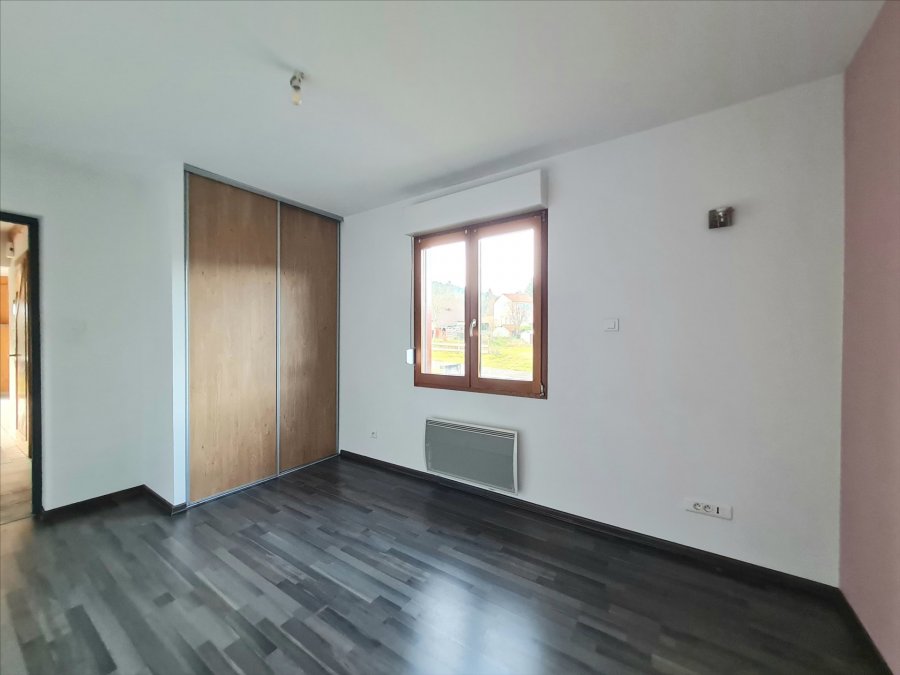 Maison à louer F3 à Remiremont