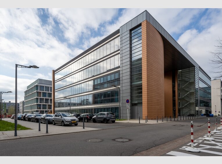 Bureau à louer à Luxembourg (Allern,-in-den) (LU) - Réf. 5801412