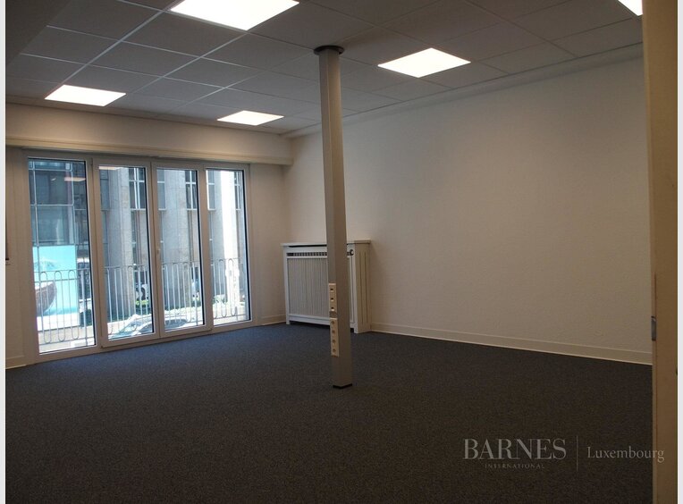Bureau à louer à Luxembourg (LU) - Réf. 6596292