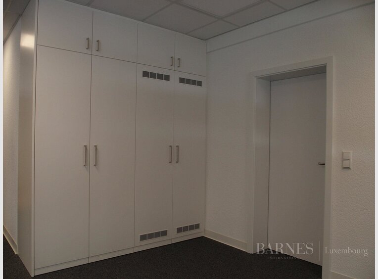 Bureau à louer à Luxembourg (LU) - Réf. 6596292