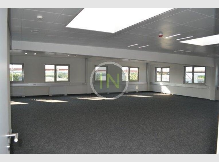 Bureau à louer à Luxembourg (LU) - Réf. 6941380