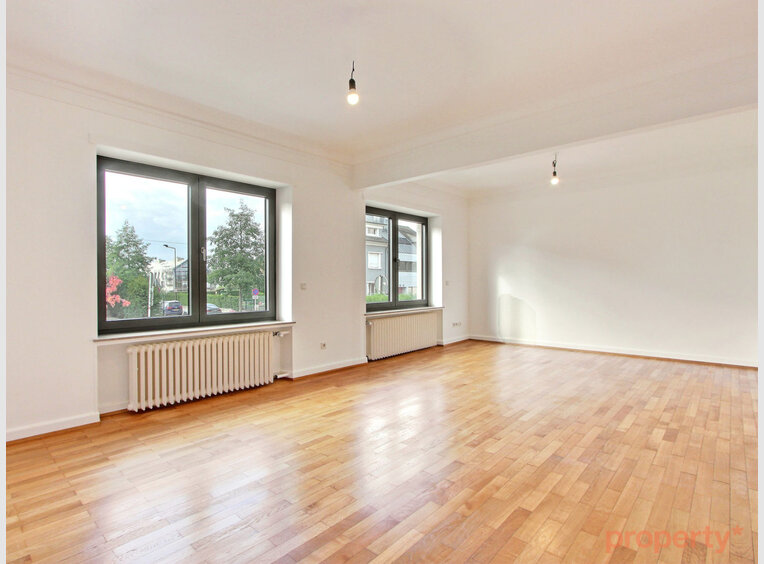 House for sale 6 bedrooms in Luxembourg (LU) - Ref. 6989012