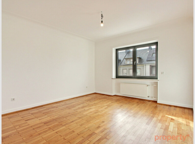 House for sale 6 bedrooms in Luxembourg (LU) - Ref. 6989012
