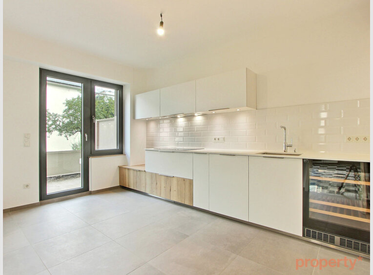 House for sale 6 bedrooms in Luxembourg (LU) - Ref. 6989012