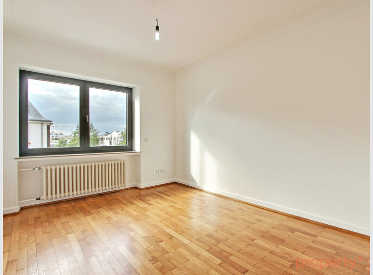 House for sale 6 bedrooms in Luxembourg (LU) - Ref. 6989012