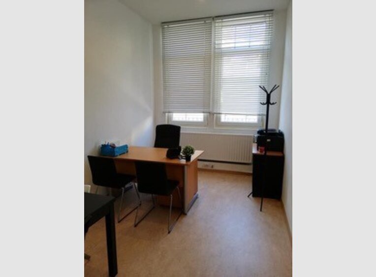 Bureau à louer à Luxembourg-Gare - Réf. 6866132