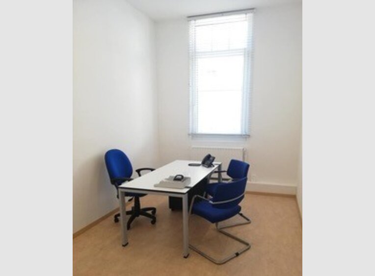 Bureau à louer à Luxembourg-Gare - Réf. 6866132