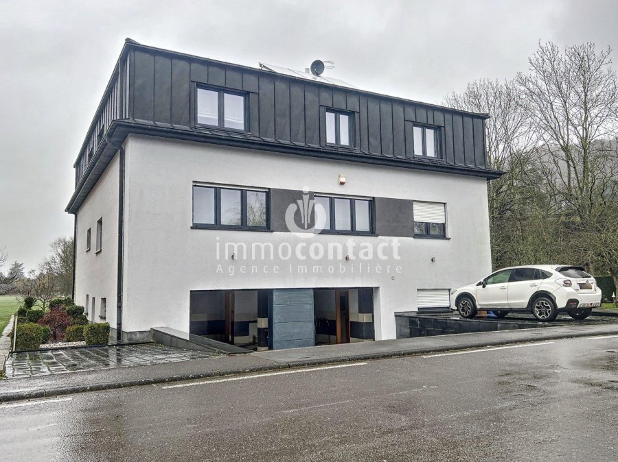 Maison à vendre 6 chambres à Heisdorf