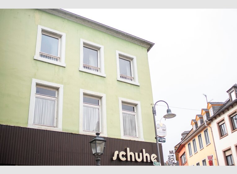 Investment building for sale 16 rooms in Saarburg (DE) - Ref. 7108820