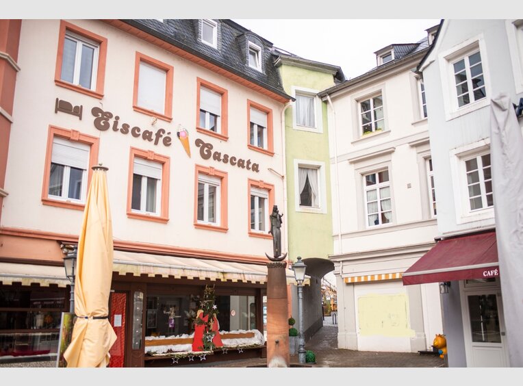Investment building for sale 16 rooms in Saarburg (DE) - Ref. 7108820