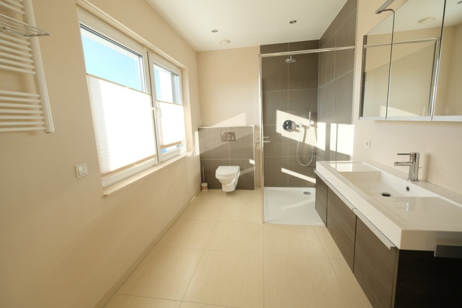 Maison jumelée à louer 4 chambres à Hagen