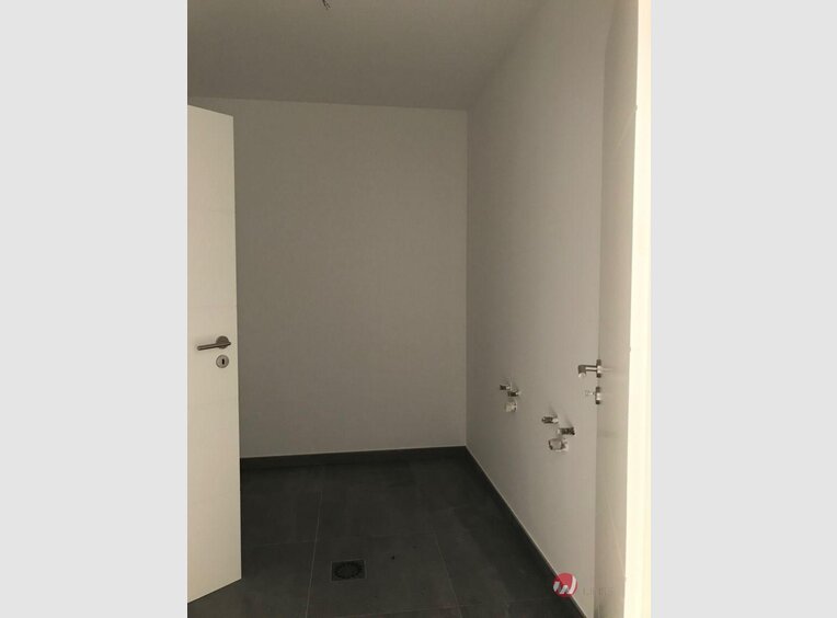 Bureau à louer à Weiswampach (LU) - Réf. 5981668
