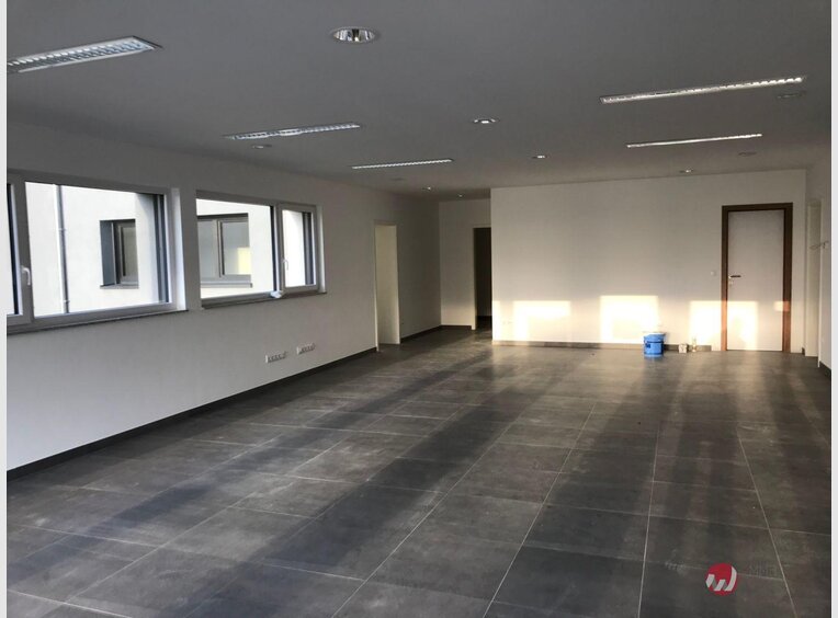 Bureau à louer à Weiswampach (LU) - Réf. 5981668