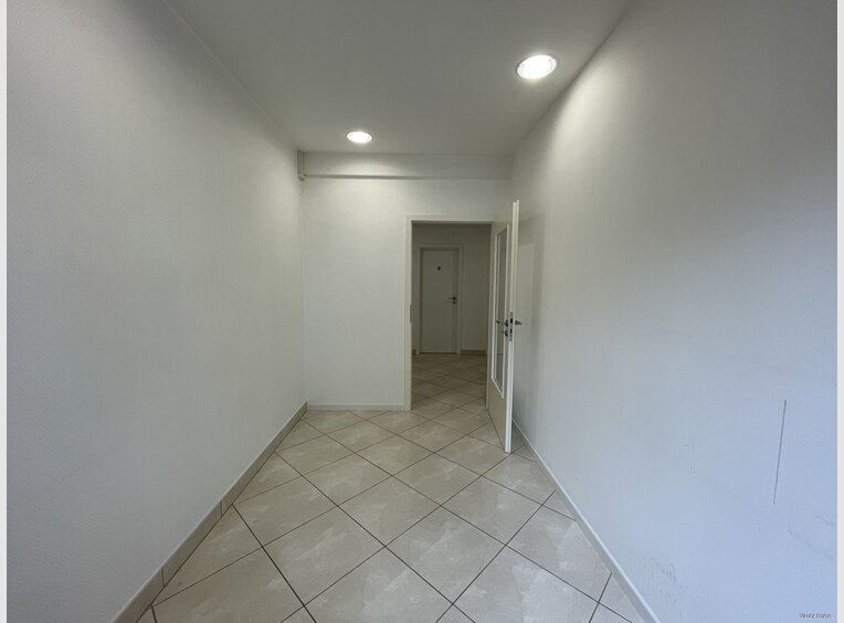 Bureau à louer à Luxembourg (LU) - Réf. 7329508