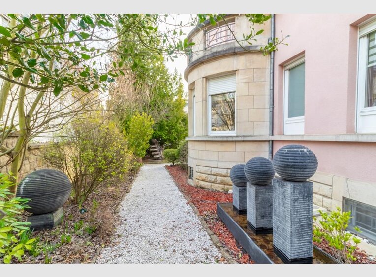 Haus zur Miete 8 Zimmer in Luxembourg (LU) - Ref. 6737380