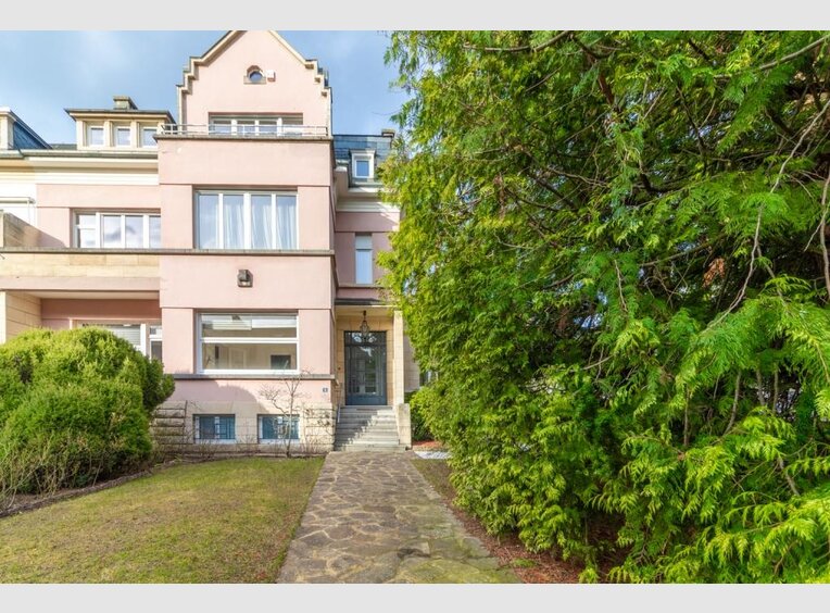 Haus zur Miete 8 Zimmer in Luxembourg (LU) - Ref. 6737380