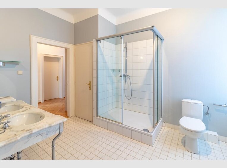 Haus zur Miete 8 Zimmer in Luxembourg (LU) - Ref. 6737380