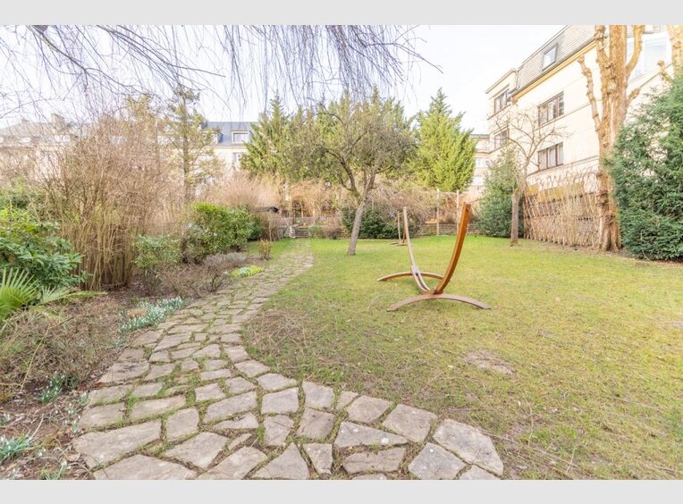 Haus zur Miete 8 Zimmer in Luxembourg (LU) - Ref. 6737380