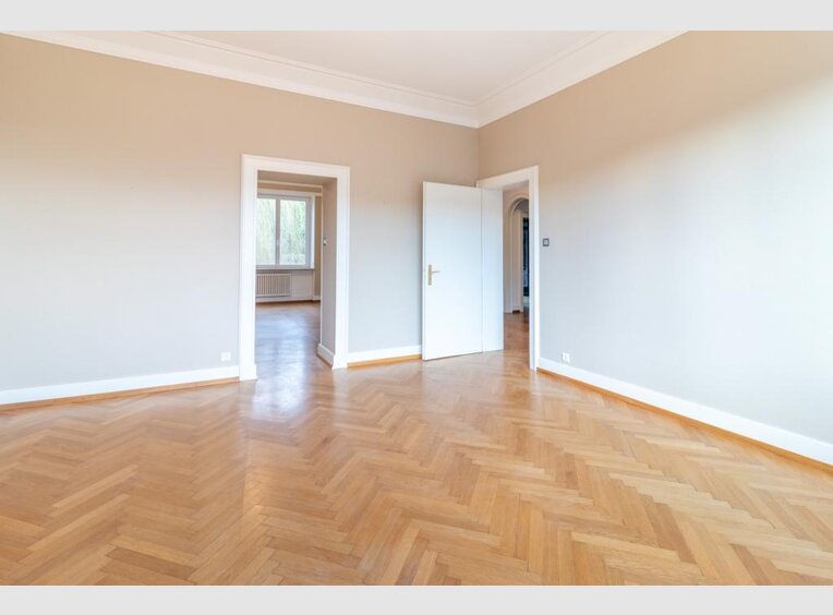 Haus zur Miete 8 Zimmer in Luxembourg (LU) - Ref. 6737380