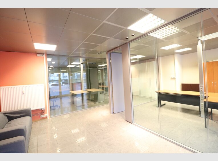 Bureau à louer à Dudelange (LU) - Réf. 7102708