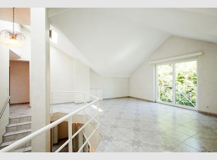 Maison à vendre 5 Chambres à Blaschette (LU) - Réf. 6584308