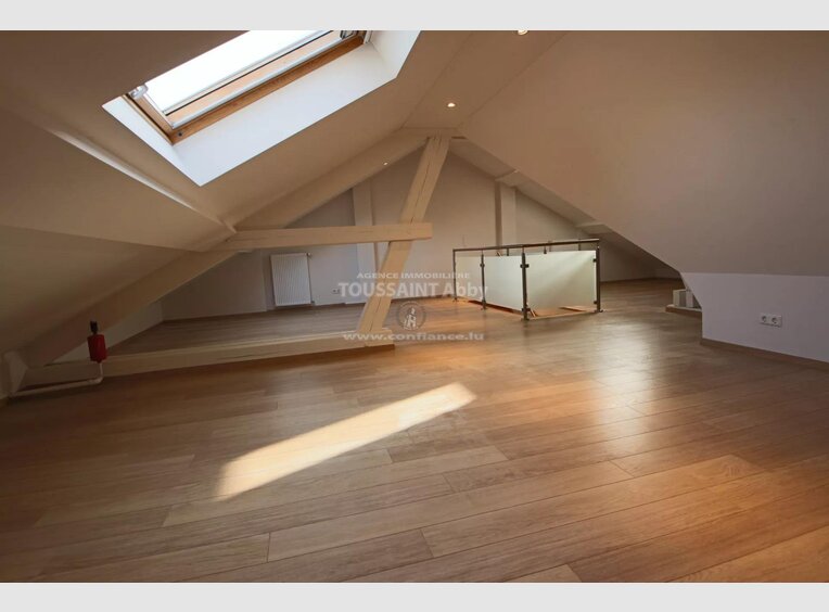 Haus zur Miete 5 Zimmer in Luxembourg (LU) - Ref. 6902037