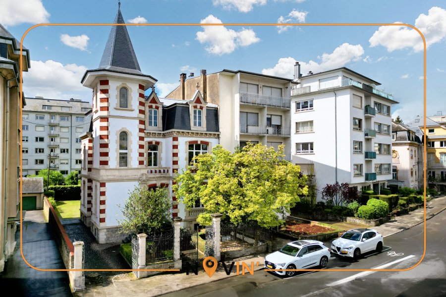 Maison de maître à vendre 8 chambres à Luxembourg-Centre ville