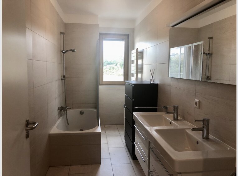 Wohnung zur Miete 2 Zimmer in Luxembourg (LU) - Ref. 6718741