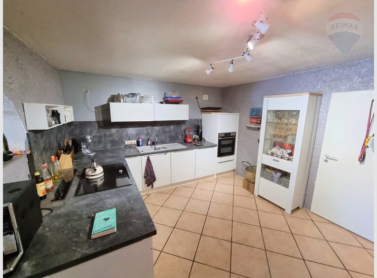 Terraced for sale 5 rooms in Mettlach (DE) - Ref. 7182357