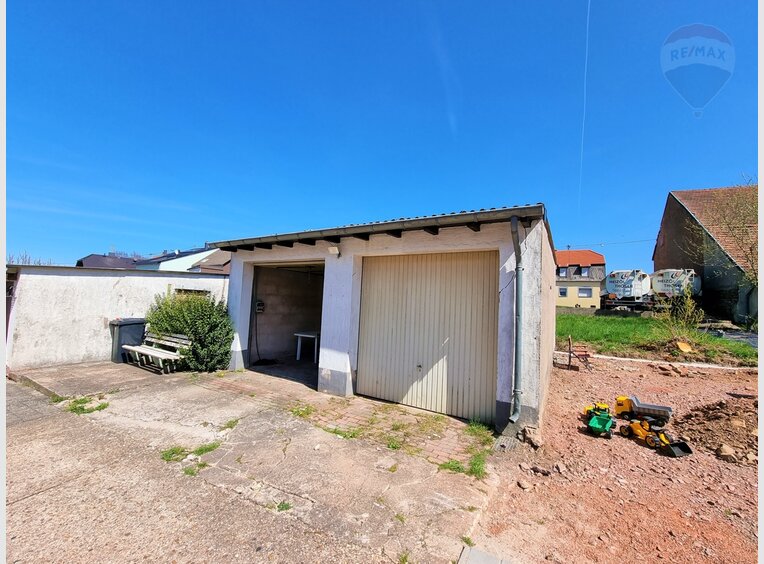Terraced for sale 5 rooms in Mettlach (DE) - Ref. 7182357
