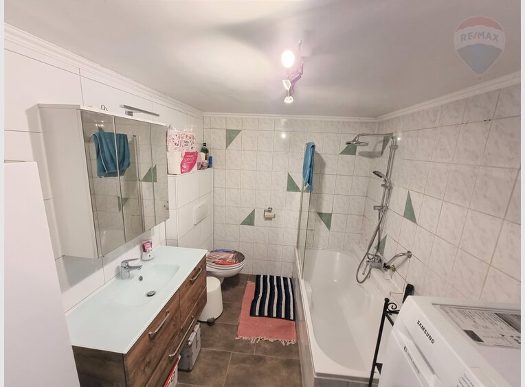 Terraced for sale 5 rooms in Mettlach (DE) - Ref. 7182357