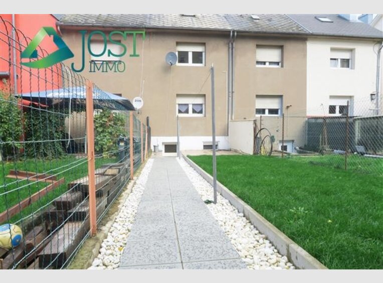 Maison à vendre 2 Chambres à Differdange (LU) - Réf. 6568725
