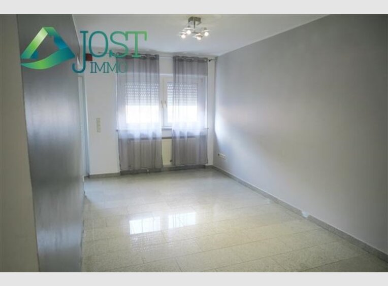 Maison à vendre 2 Chambres à Differdange (LU) - Réf. 6568725