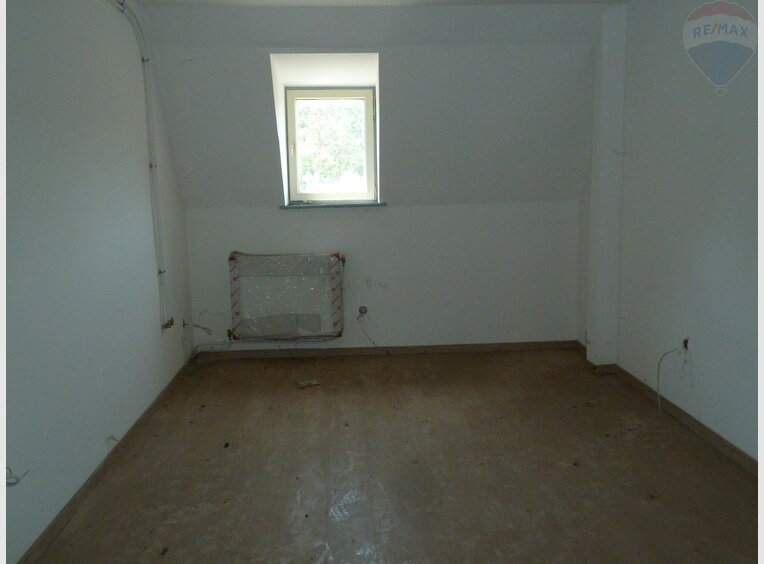 Immeuble de rapport à vendre 16 Pièces à Völklingen (DE) - Réf. 6888725